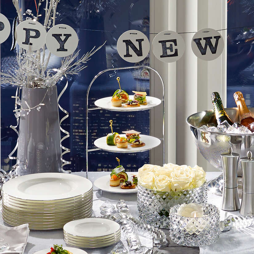 Anmut Platinum No1 - 3 Tier Stand