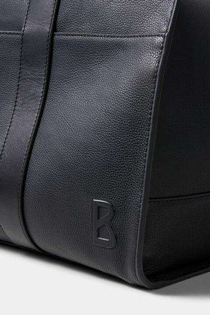 Weekender Kiroro Erik In Black