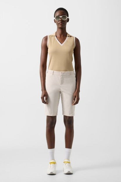 Zita Functional Bermuda Shorts In Sand