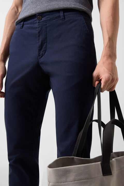 Chinos Cotton Chino In Navy Blue