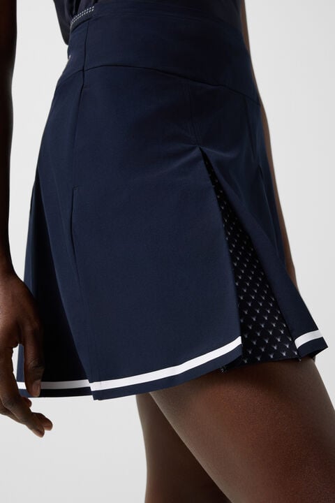 Sanne Functional Skirt In Navy Blue