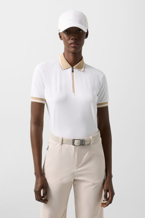 Laurina Functional Short-Sleeved Top In White/Camel