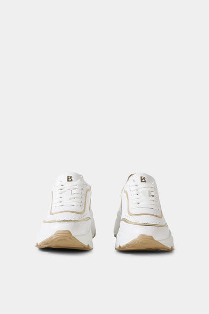 Kobe Sneaker In White/Gold