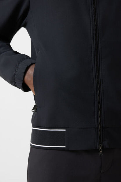 Olan Functional Jacket In Black