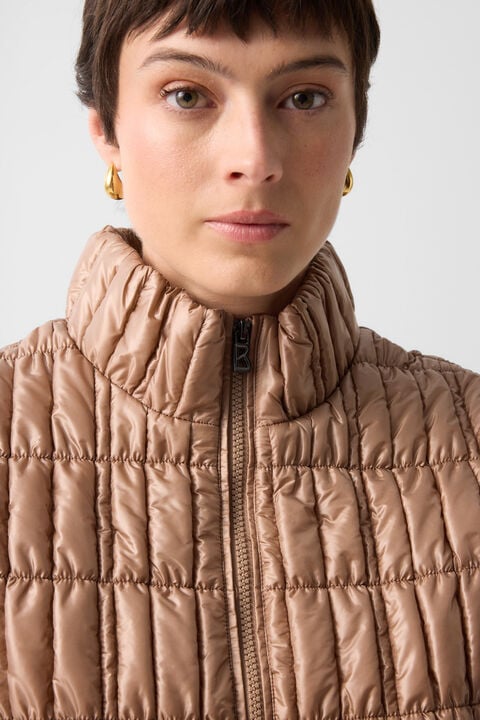 Sally Quilted Waistcoat In Camel