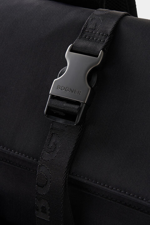 Arolla Leon Backpack In Black