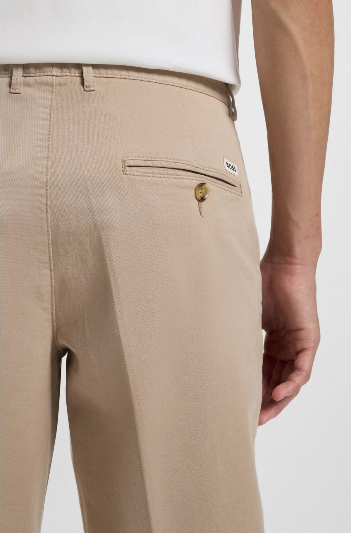 SLIM-FIT SHORTS IN STRETCH-COTTON GABARDINE